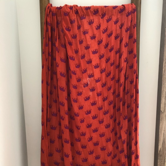 Stella & Dot Elephant Scarf - Picture 3 of 6